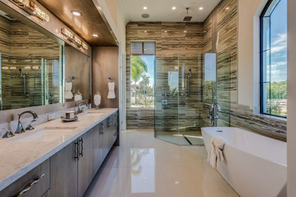 Cost of Luxury Bathroom Remodeling in Wesley Chapel